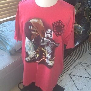 Gently Loved Star Wars T-Shirt Great Graphics